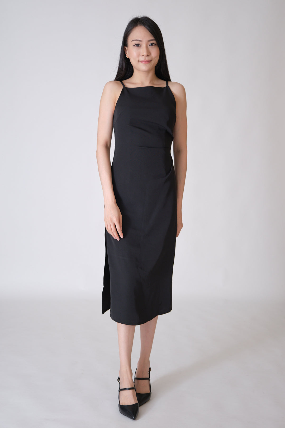 Chixxie Elle Halter Dress (Black)