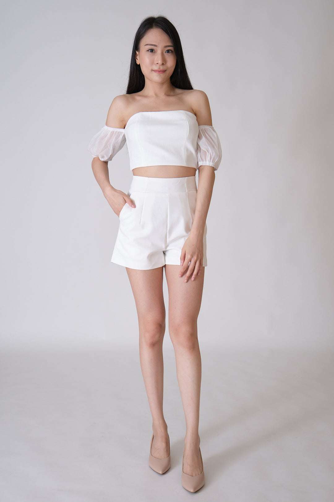 Chixxie Everie Crop Top (White)