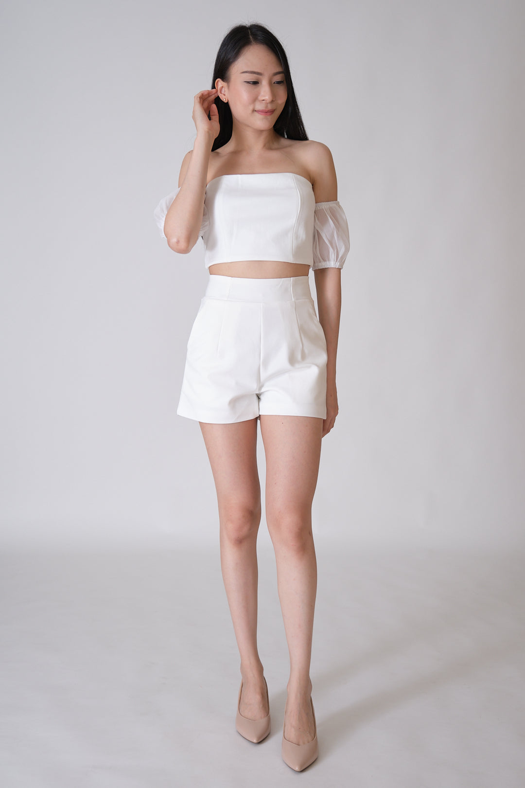 Chixxie Everie Crop Top (White)