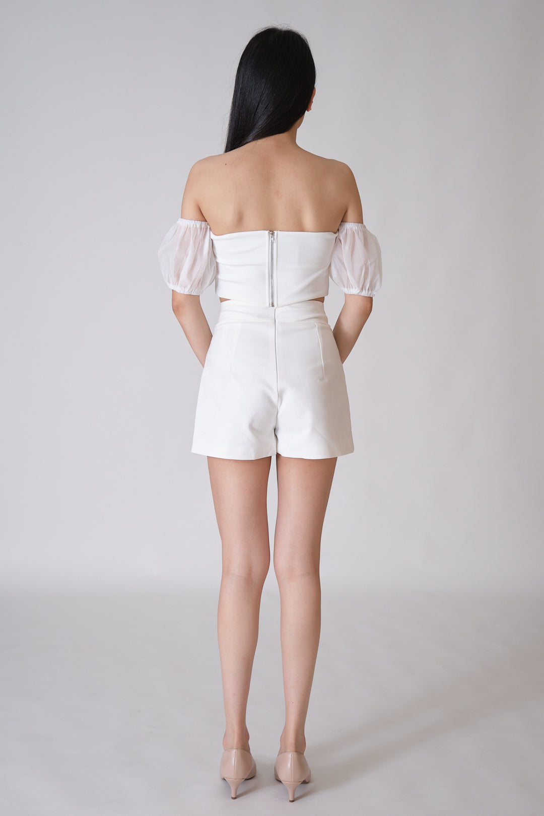 Chixxie Everie Crop Top (White)