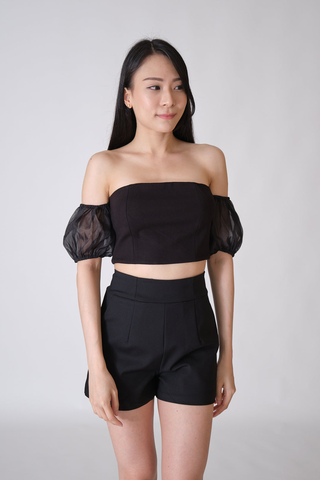 Chixxie Everie Crop Top (Black)