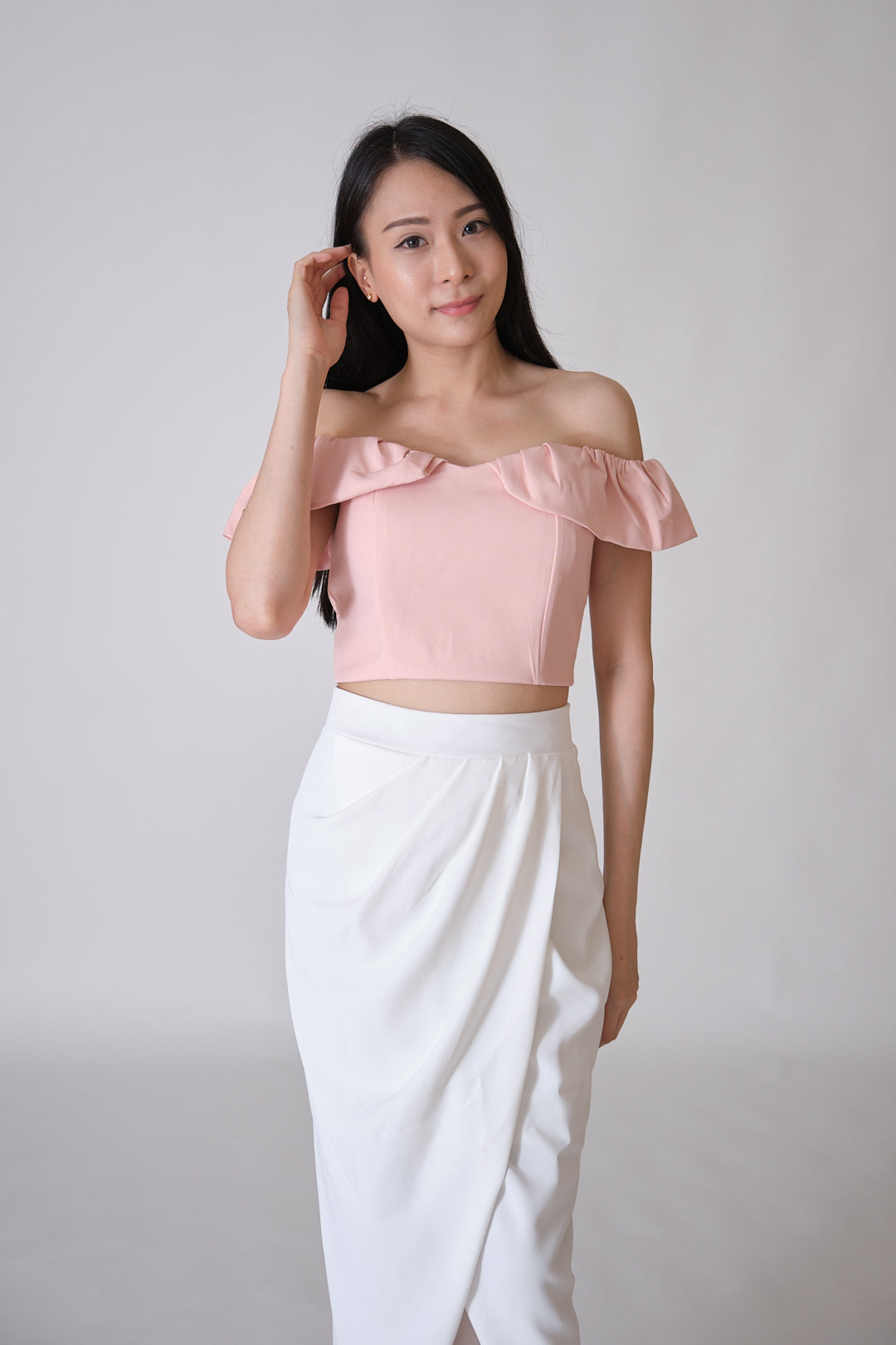 Chixxie Mindi Off-shoulder Crop Top (Pink)