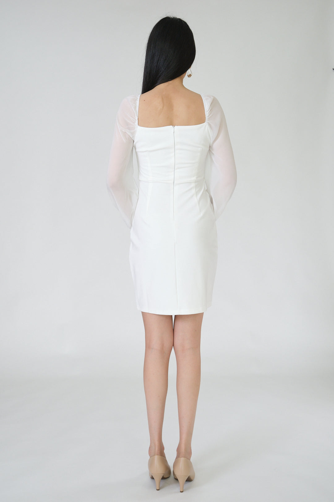 Chixxie Sharon Long Sleeve Dress (White)