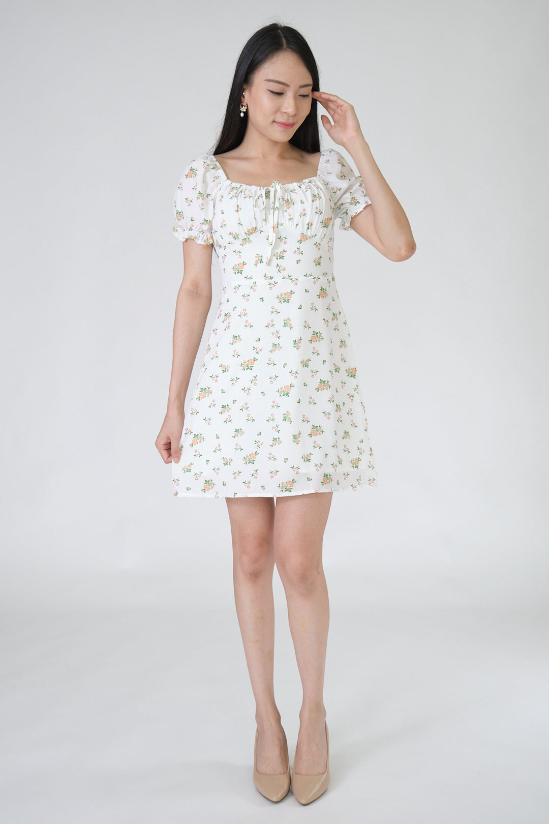 Chixxie Monica Floral Short Dress (White)