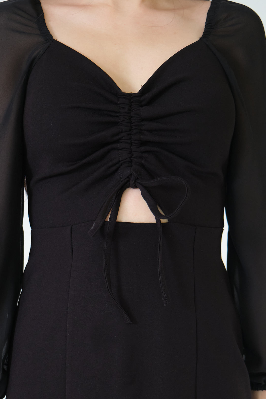 Chixxie Sharon Long Sleeve Dress (Black)