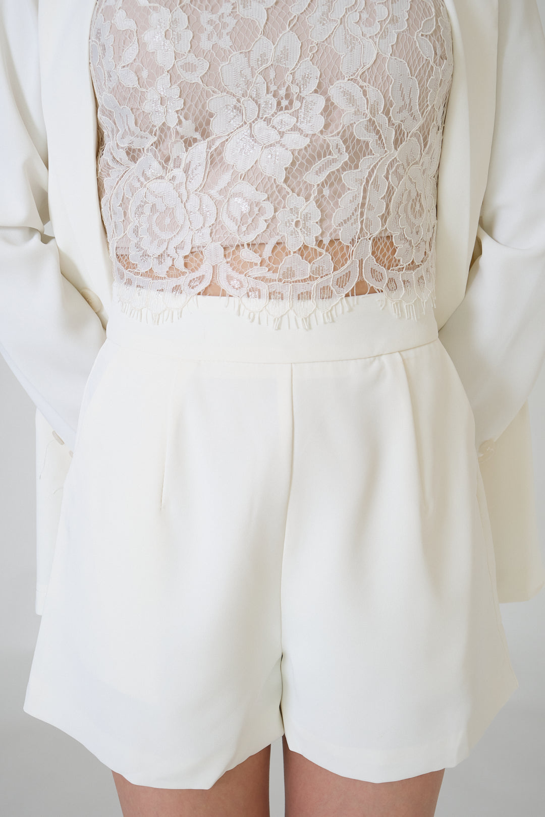 Chixxie Sydney Two-Piece Blazer Set (White)