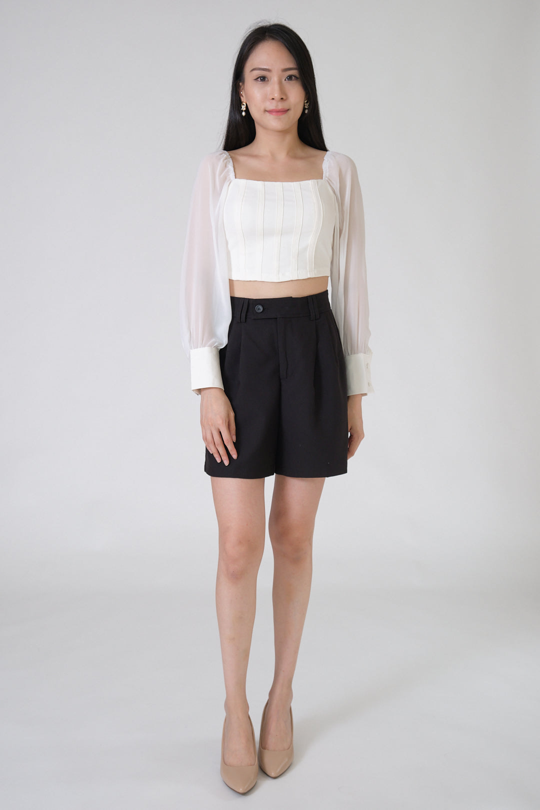 Chixxie Claudia Shorts (Black)