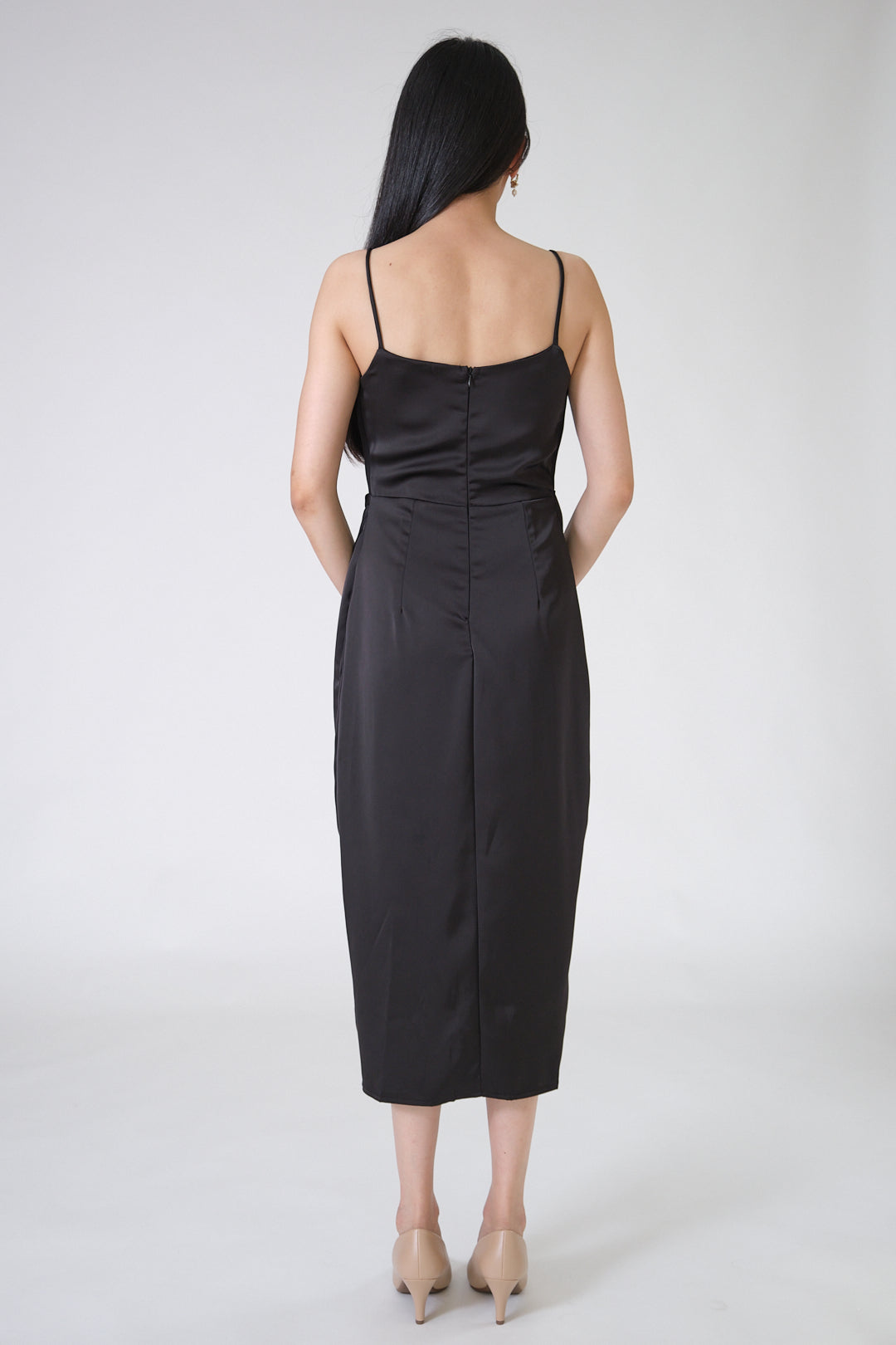 Chixxie Gigi Satin Slit Dress (Black)