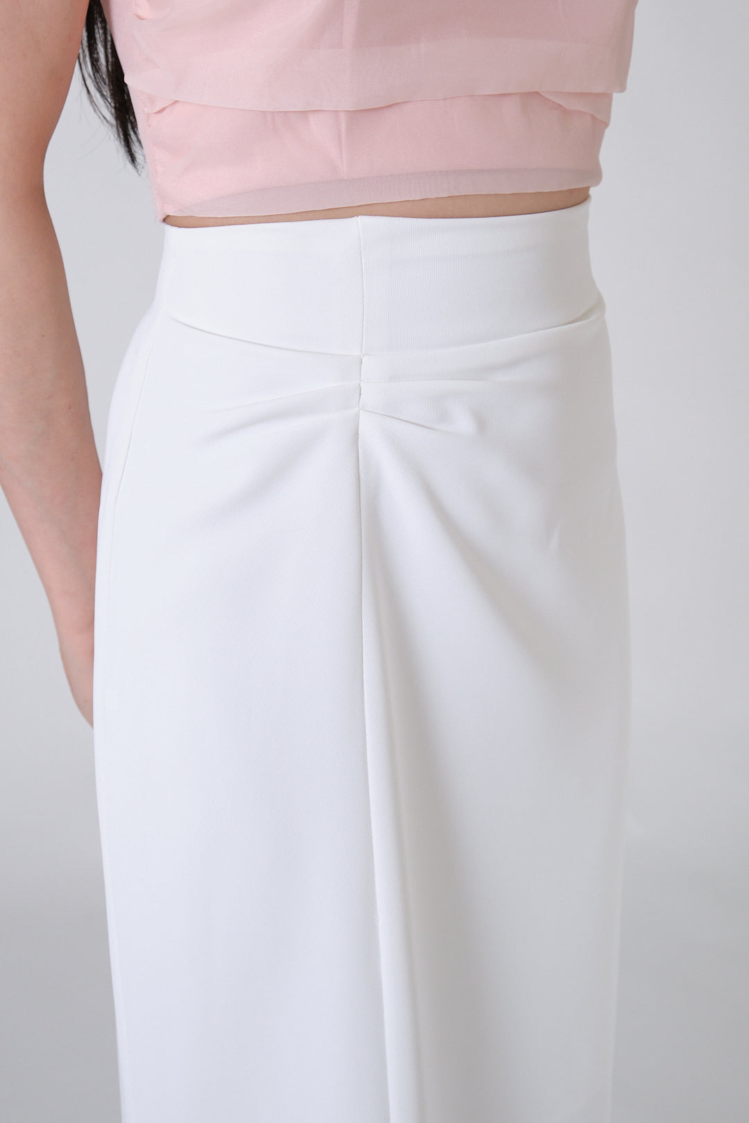 Chixxie Cheryl Midi Skirt (White)