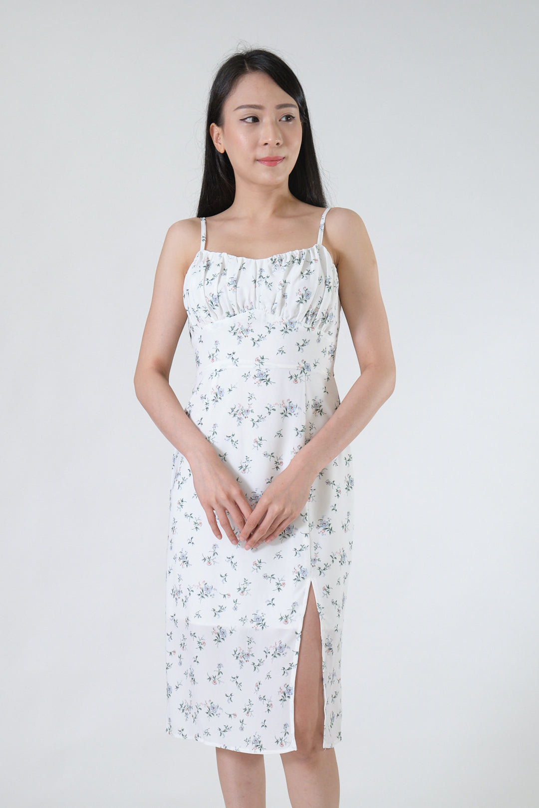 Chixxie Lily Floral Slit Dress (White)