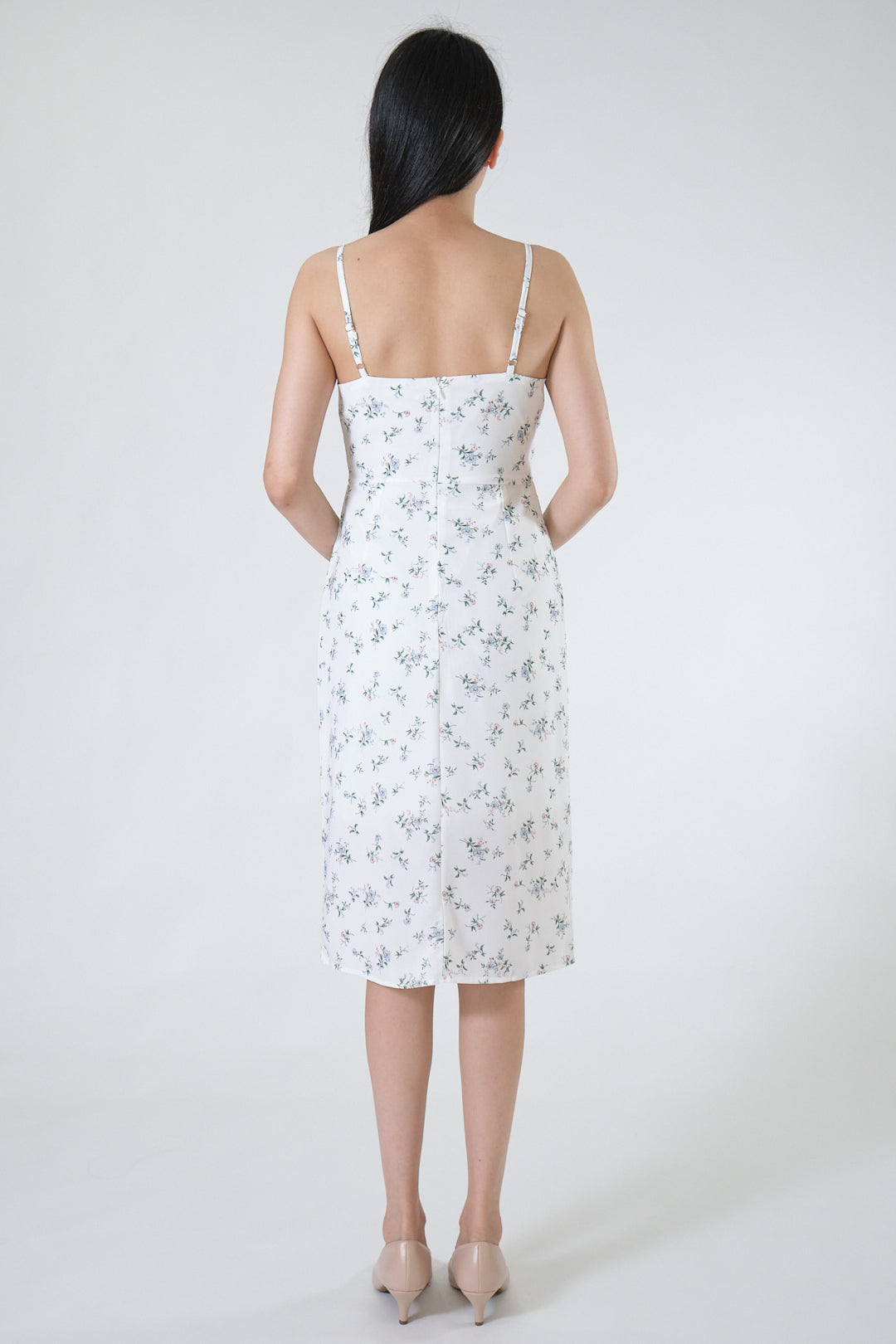Chixxie Lily Floral Slit Dress (White)