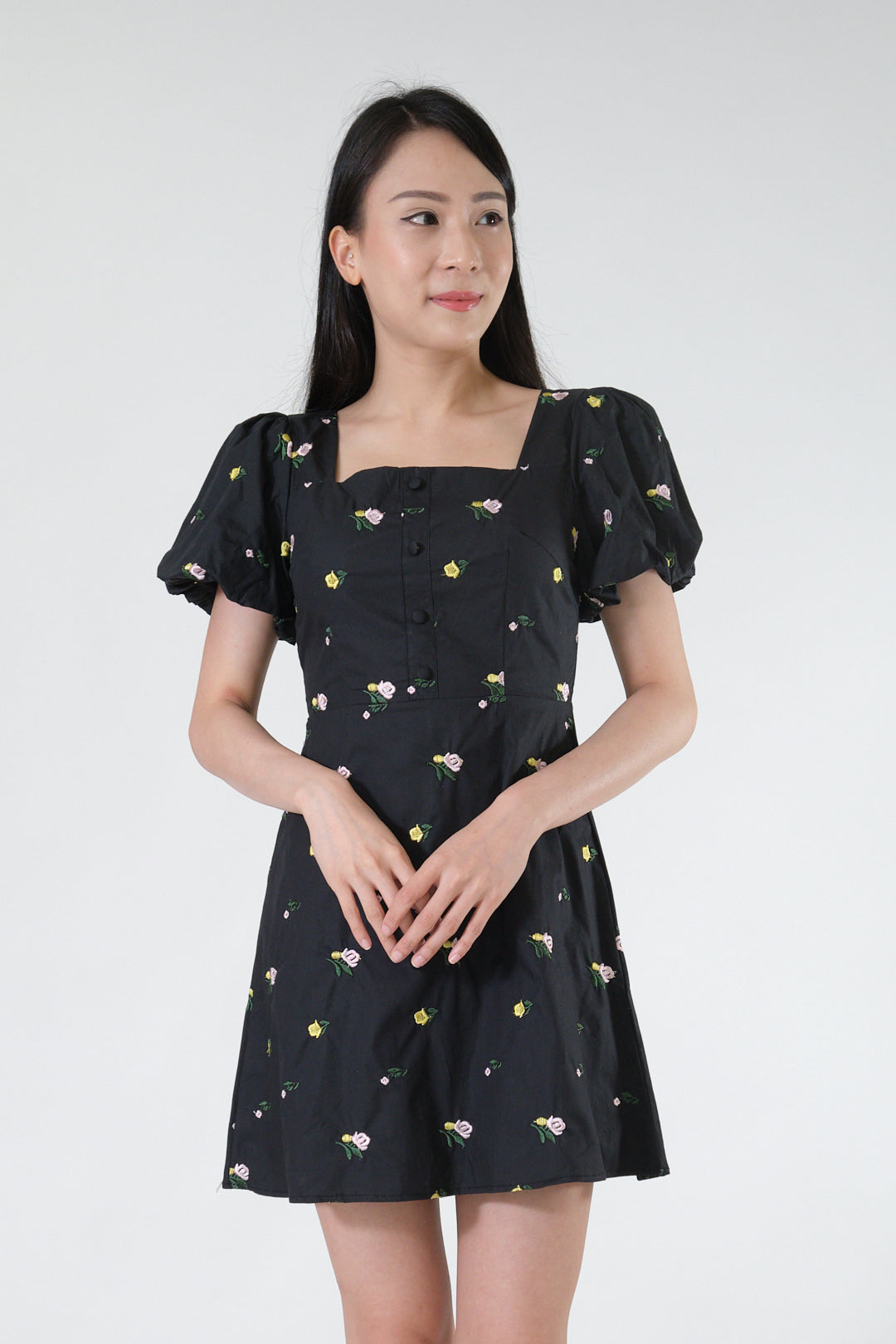 Chixxie Nana Floral Short Dress (Black)