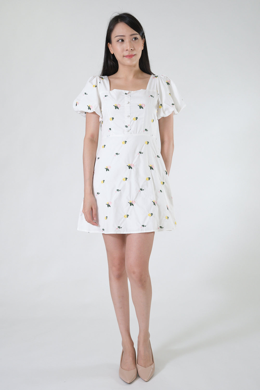 Chixxie Nana Floral Short Dress (White)