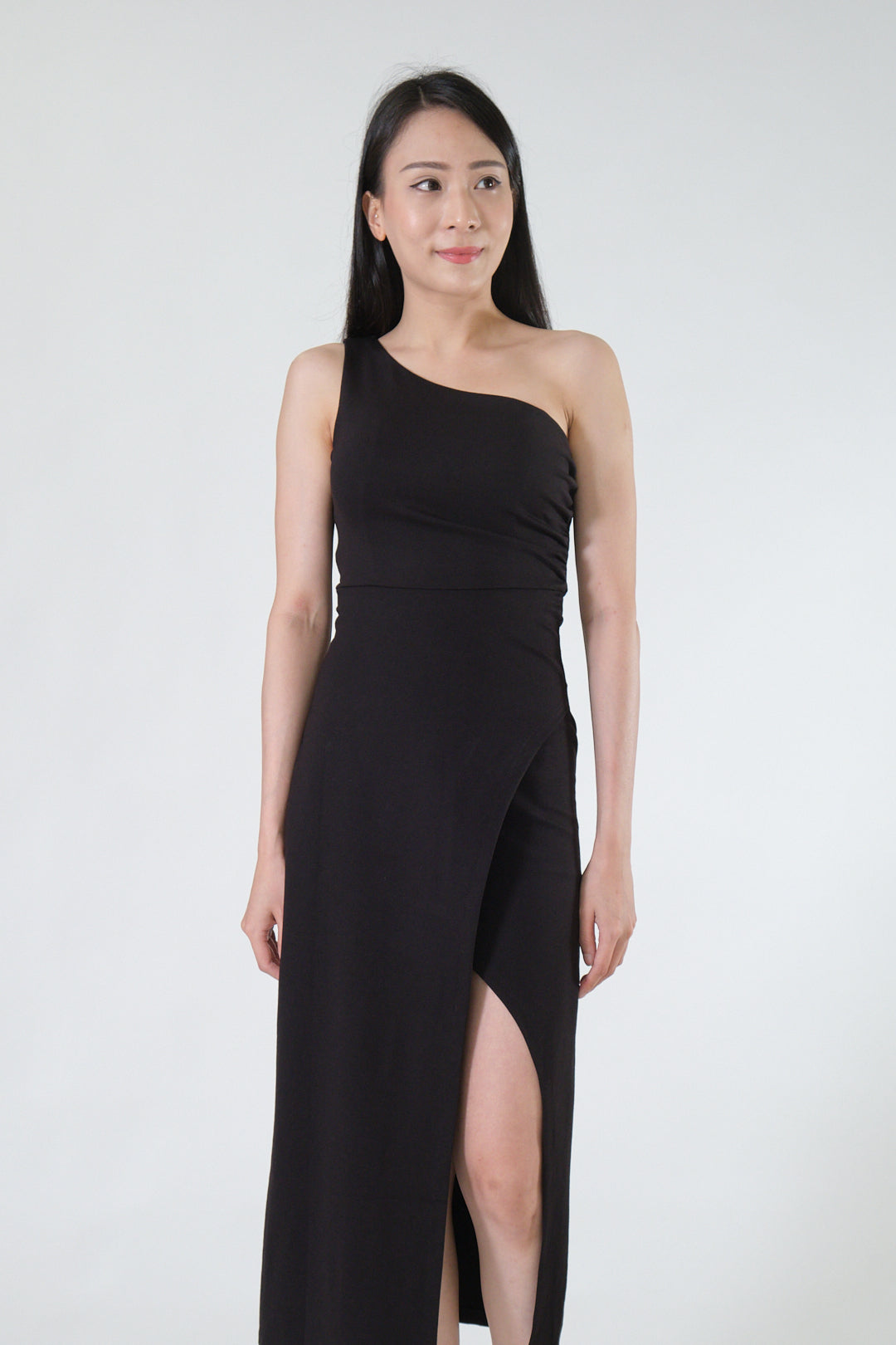 Chixxie Lana Toga Slit Dress (Black)