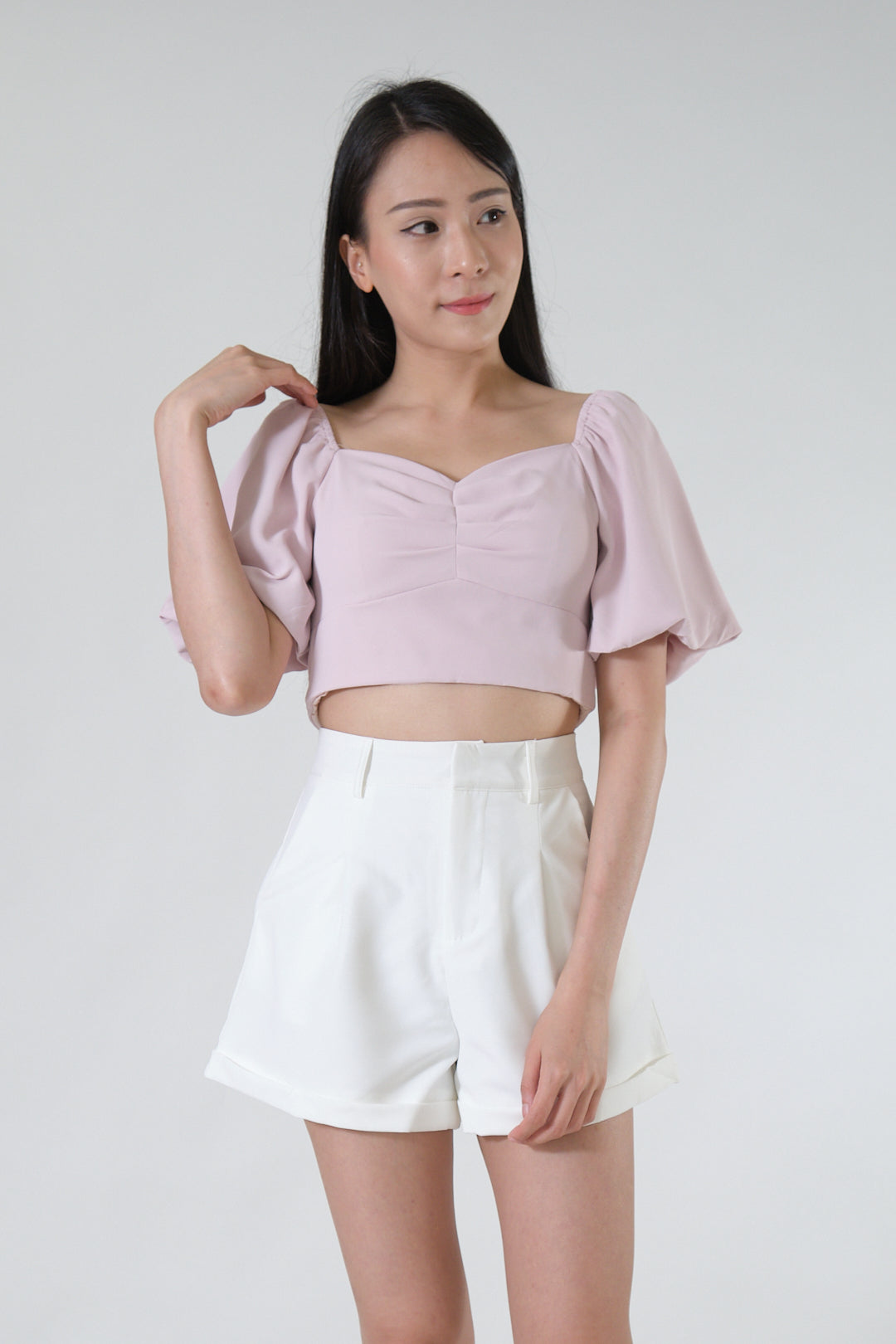 Chixxie Mimi Shorts (White)
