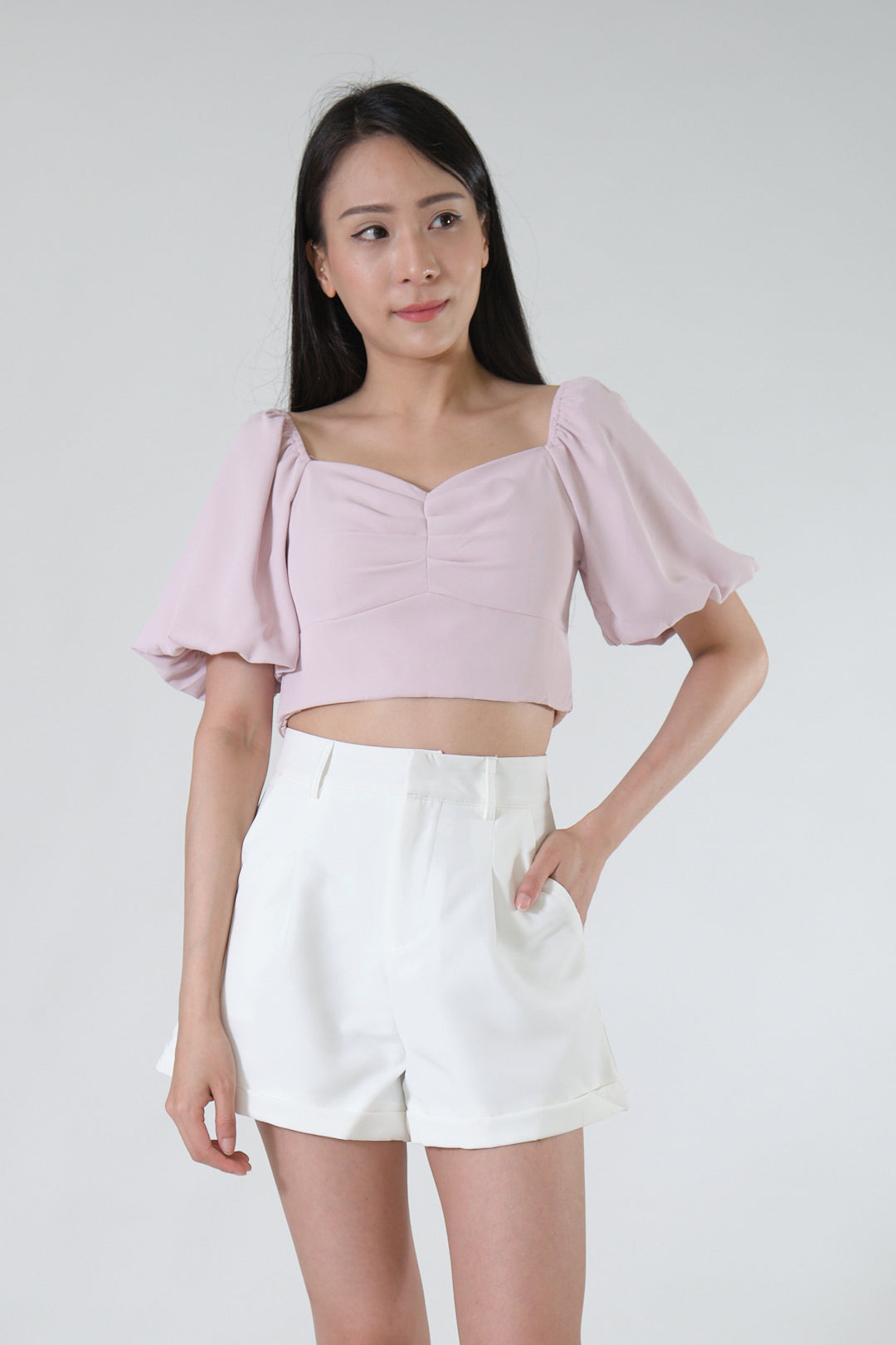 Chixxie Mimi Shorts (White)
