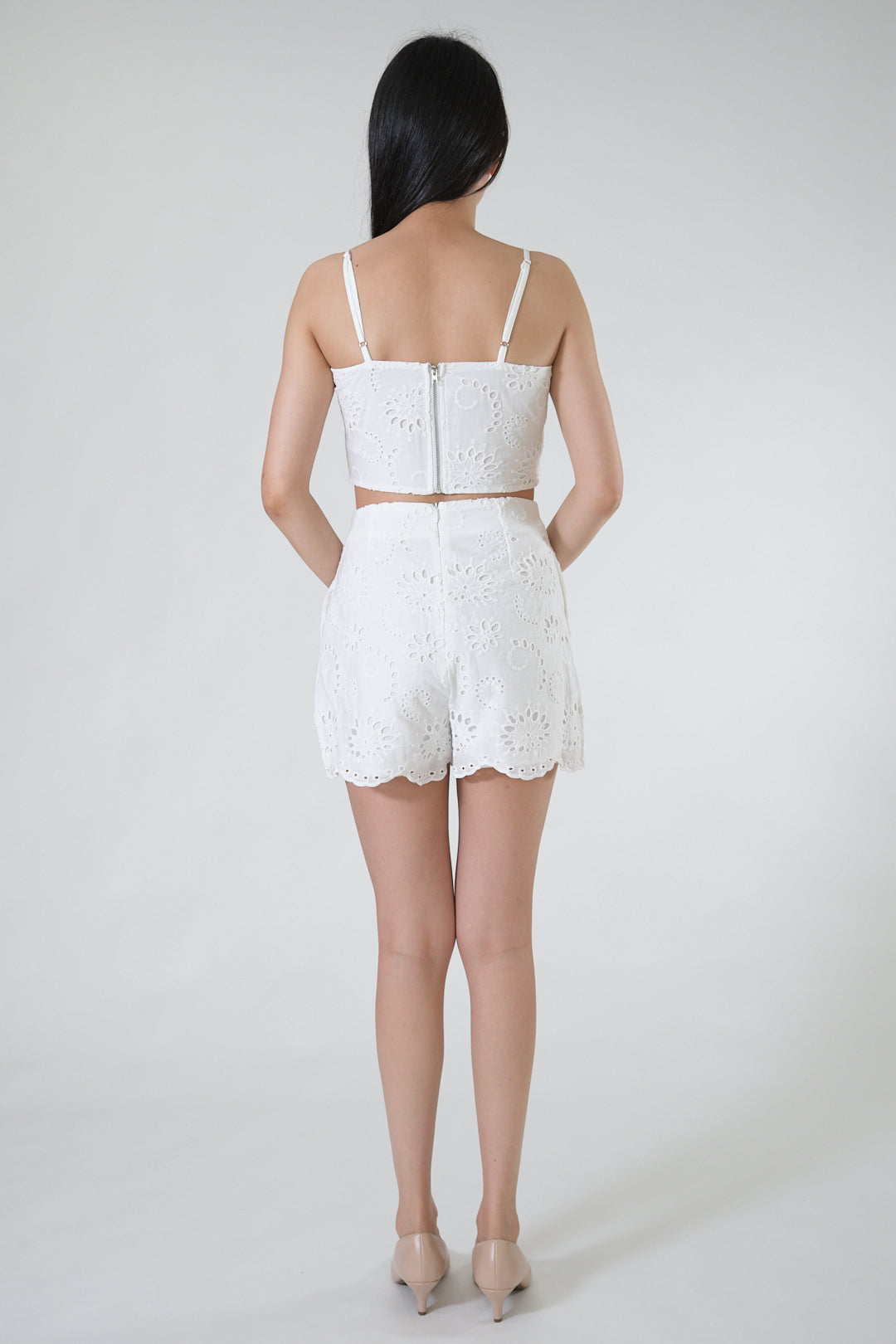 Chixxie Clarice Two-Piece Lace Set (White)