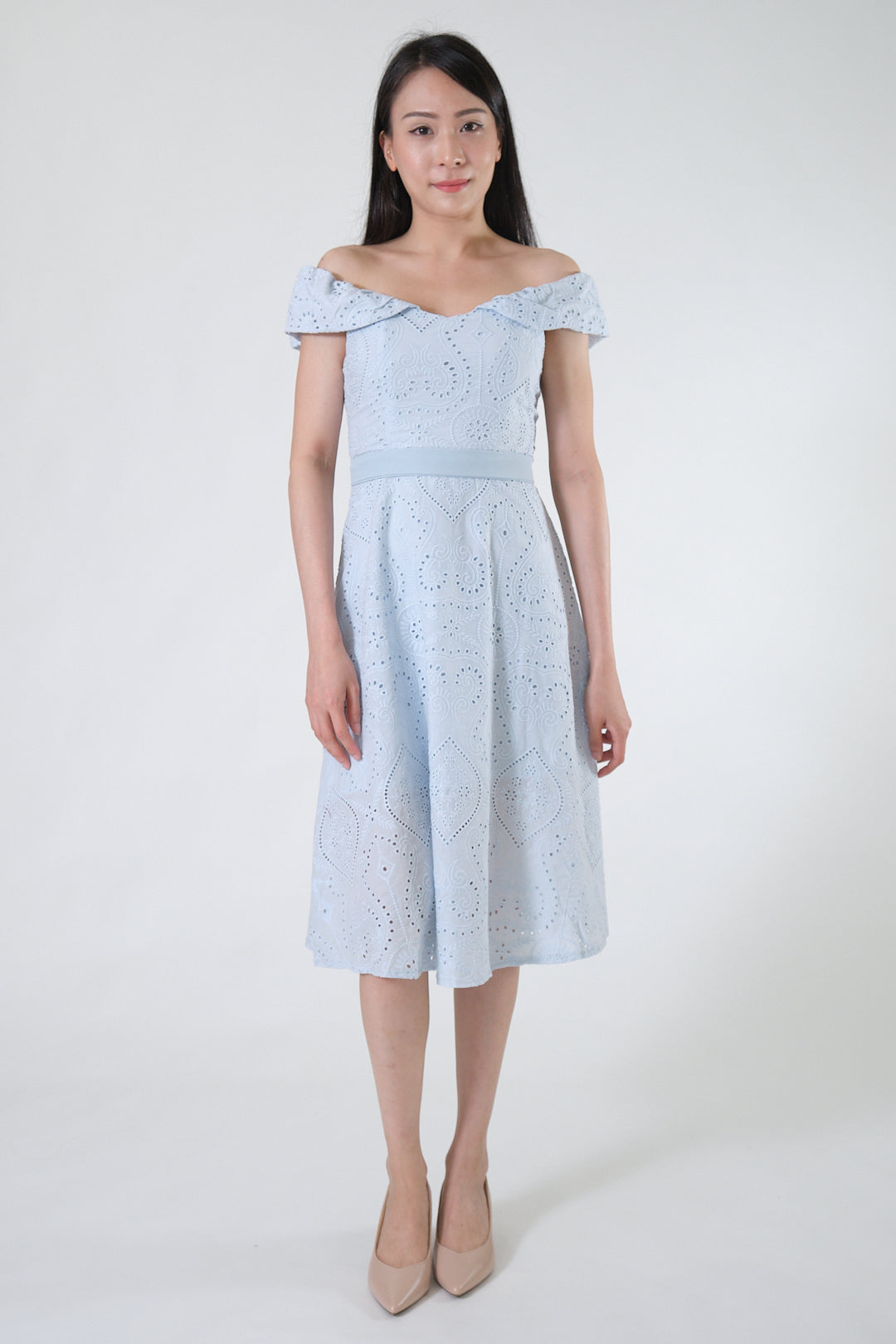 Chixxie Alanis Off-Shoulder Lace Dress (Blue)