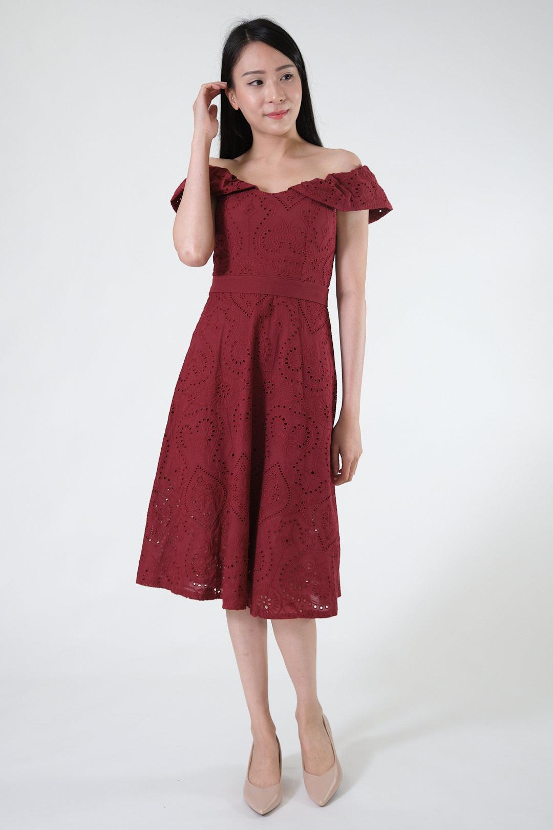 Chixxie Alanis Off-Shoulder Lace Dress (Red)