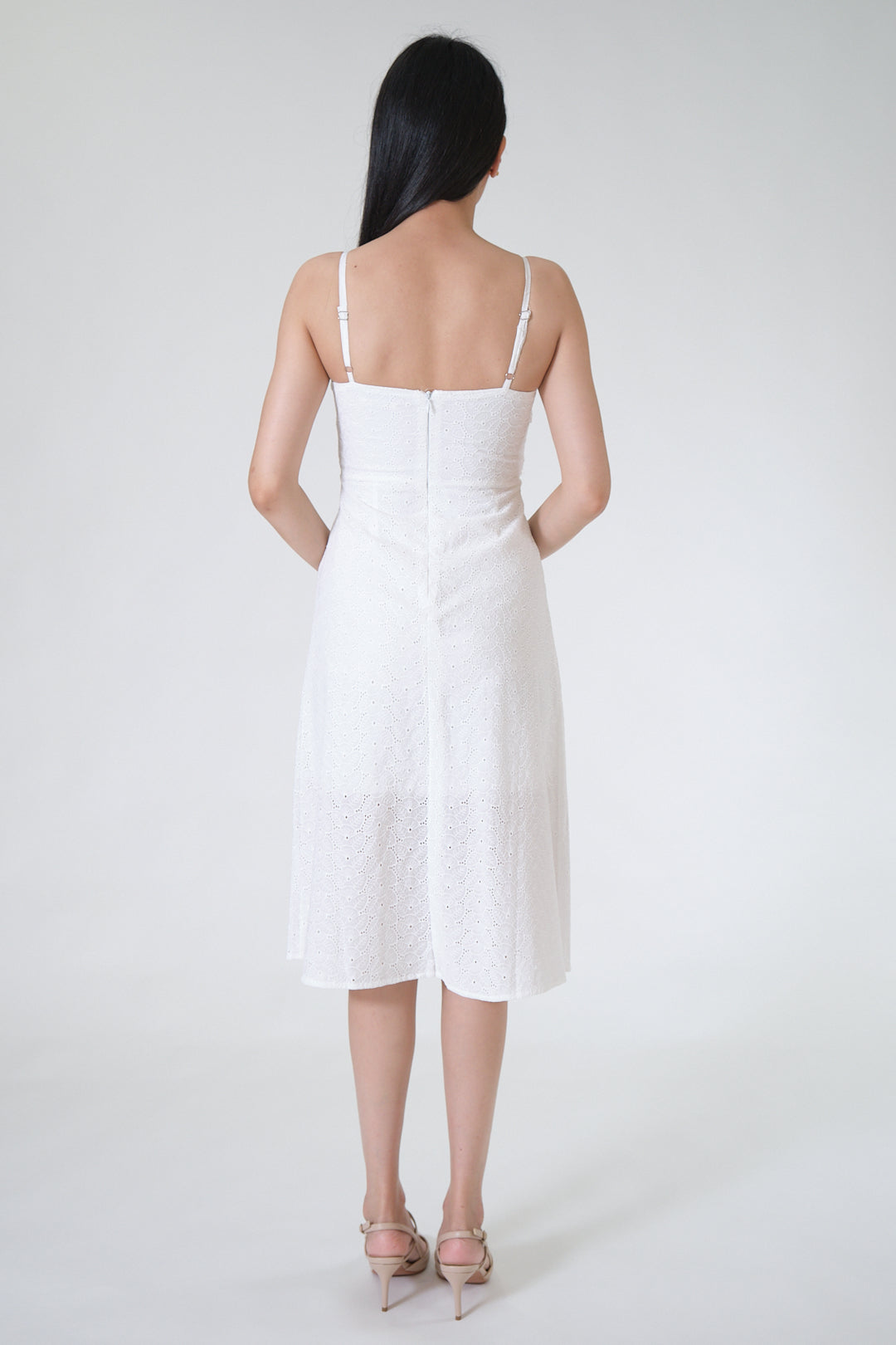 Chixxie Emily Lace Midi Dress (White)