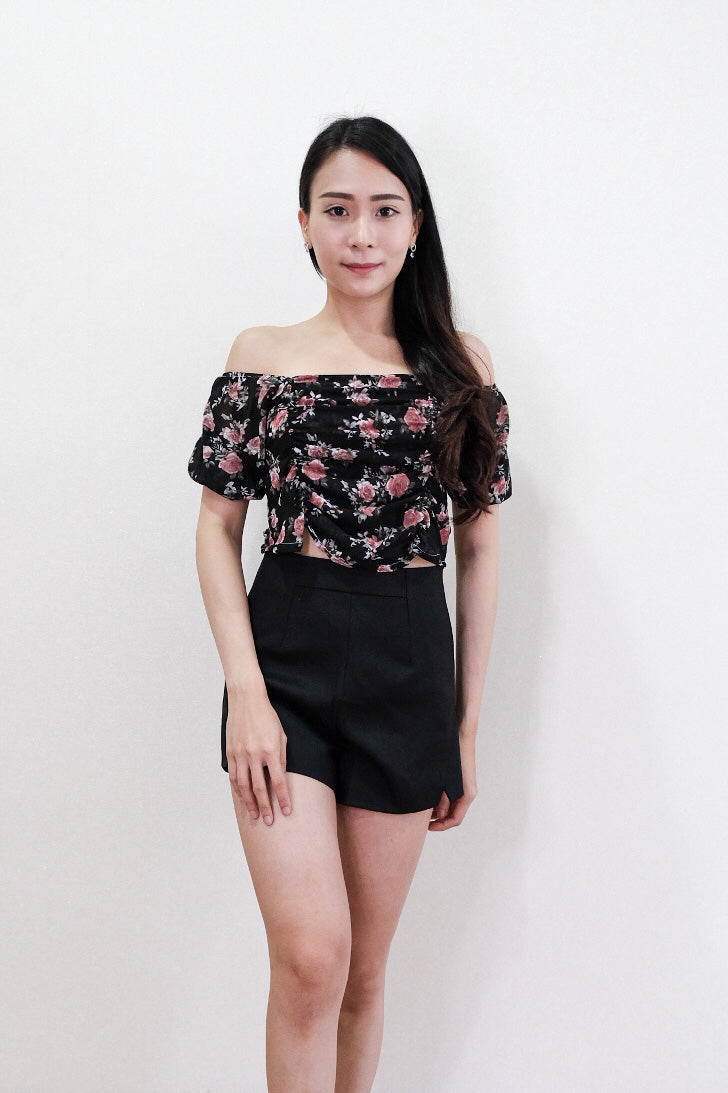 Chixxie Lara Off-Shoulder Top (Black)