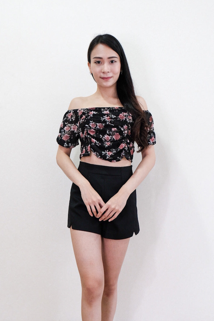 Chixxie Lara Off-Shoulder Top (Black)