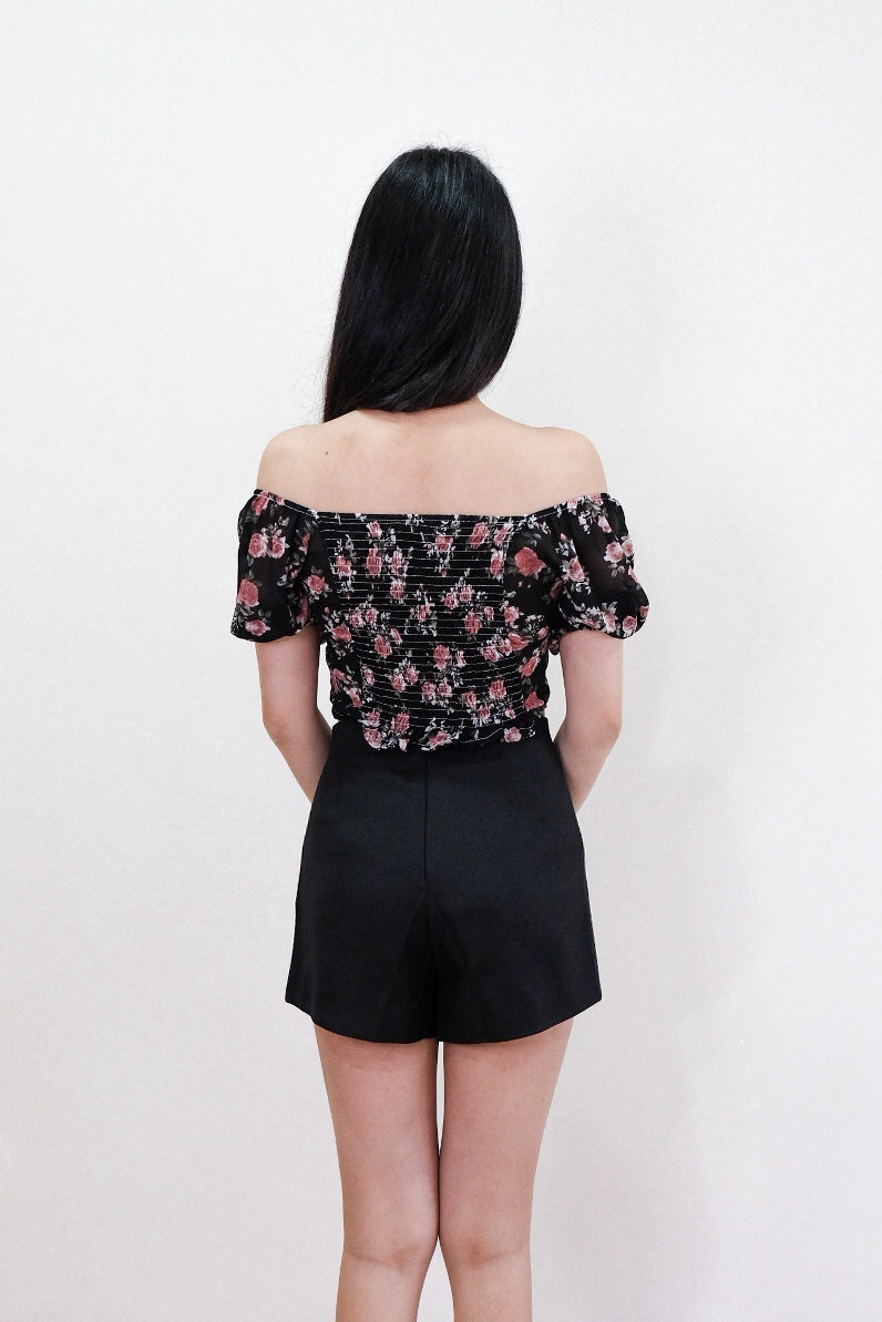 Chixxie Lara Off-Shoulder Top (Black)