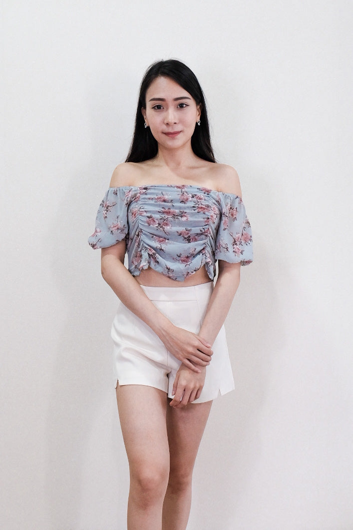 Chixxie Jolie Shorts (Beige)
