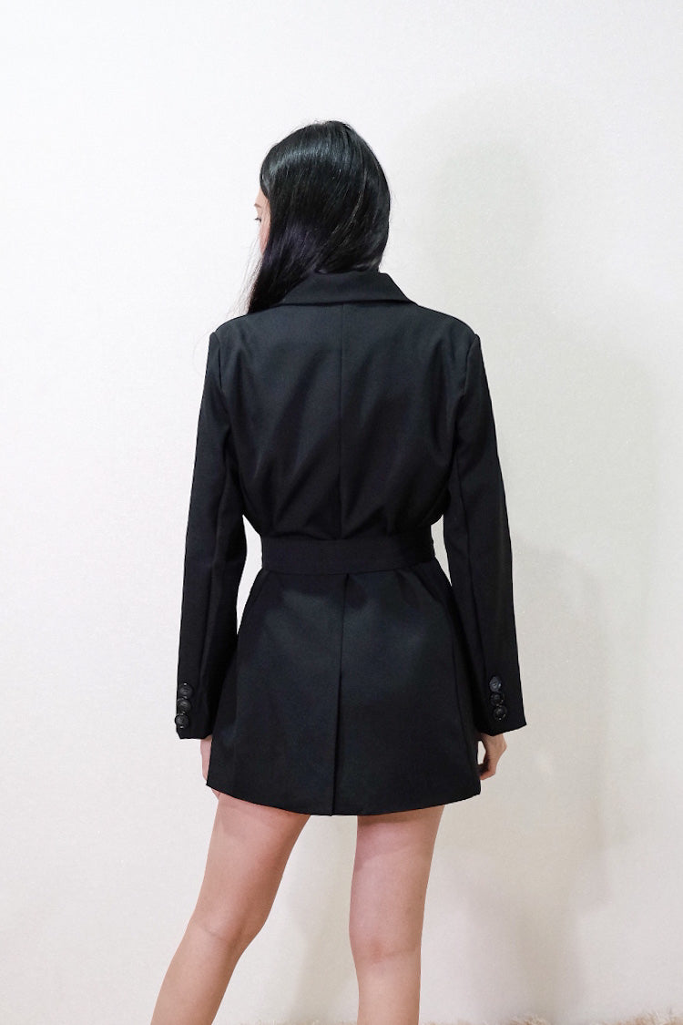 Chixxie Kendall Blazer (Black)