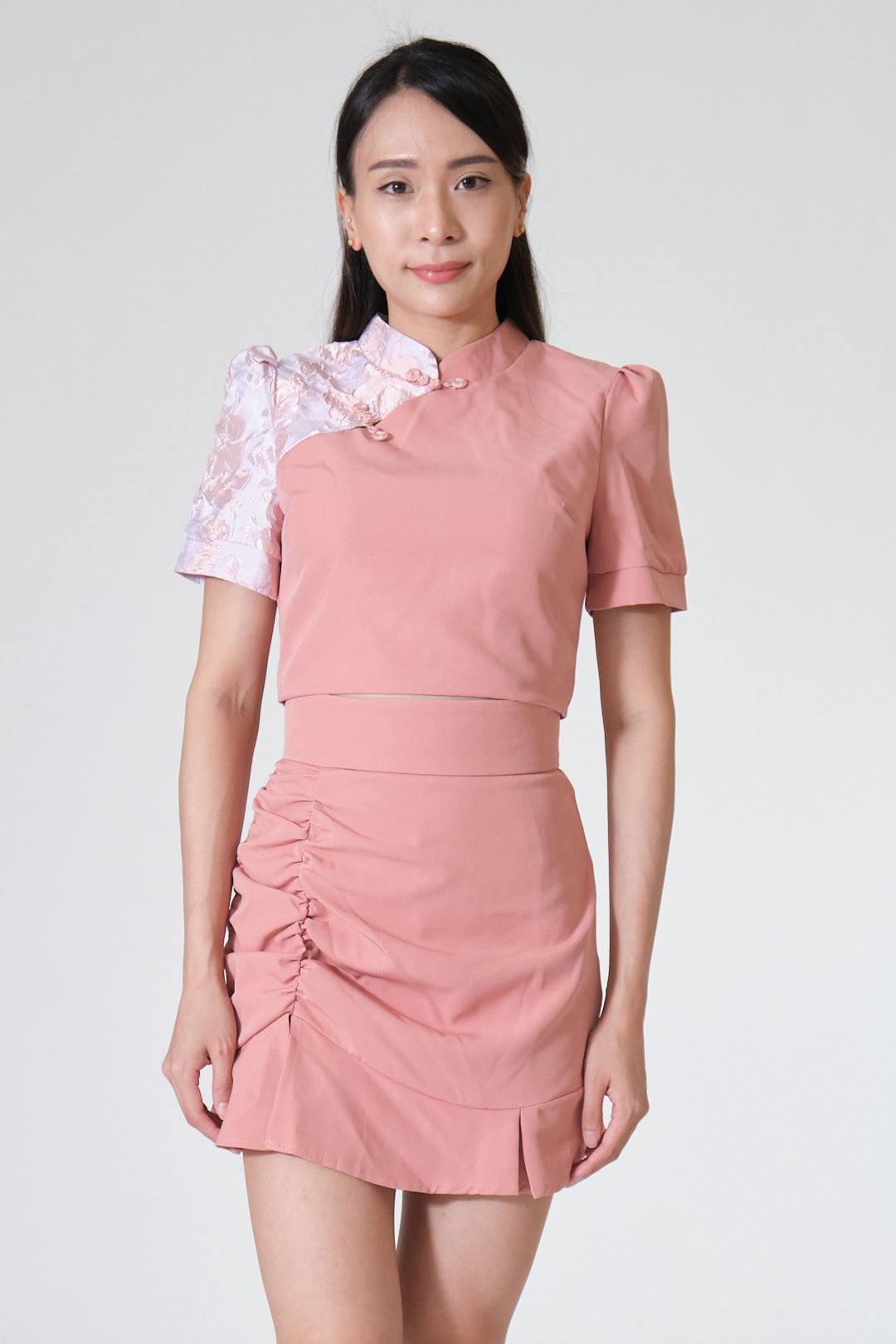 Chixxie Magnolia Two-Piece Cheongsam Set (Pink)