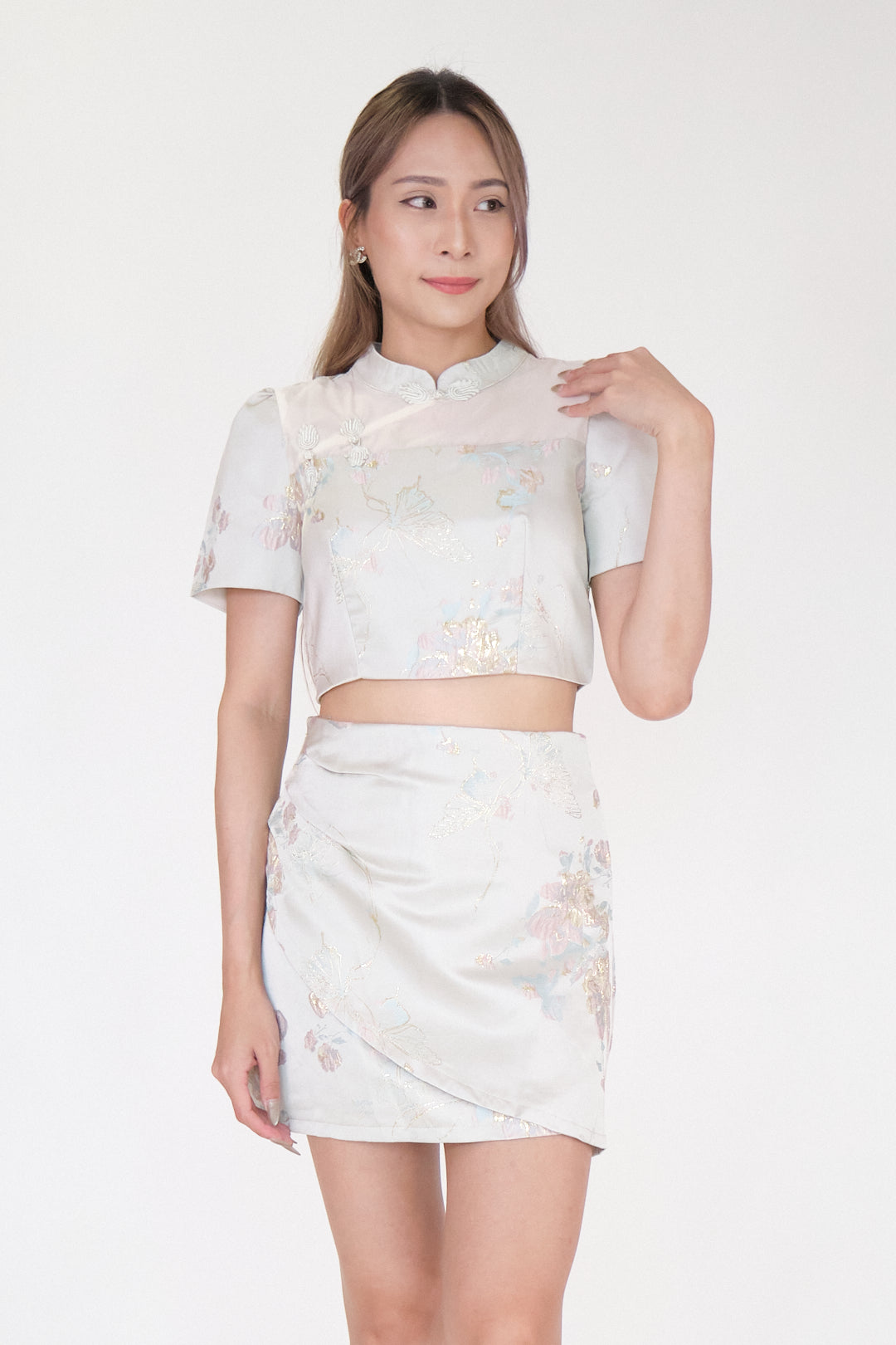 Chixxie Primrose Two-Piece Cheongsam Set (Beige)