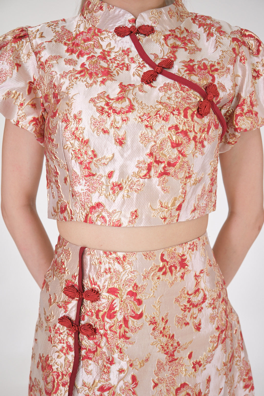 Chixxie Clover Two-Piece Cheongsam Set (Red)