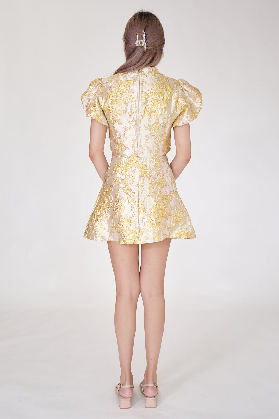 Chixxie Clover Two-Piece Cheongsam Set (Yellow)