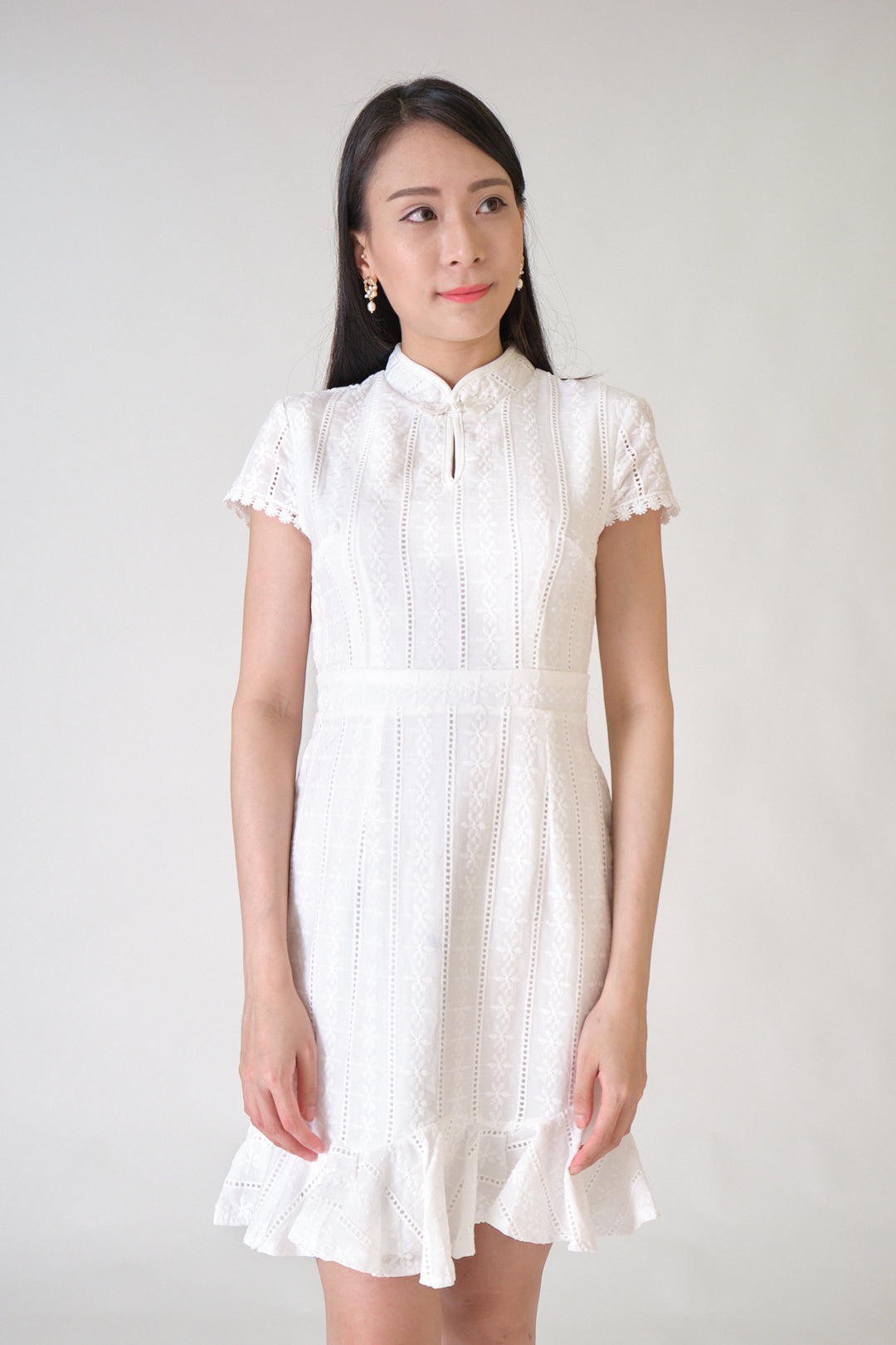 Chixxie Joy Lace Cheongsam Dress (White)