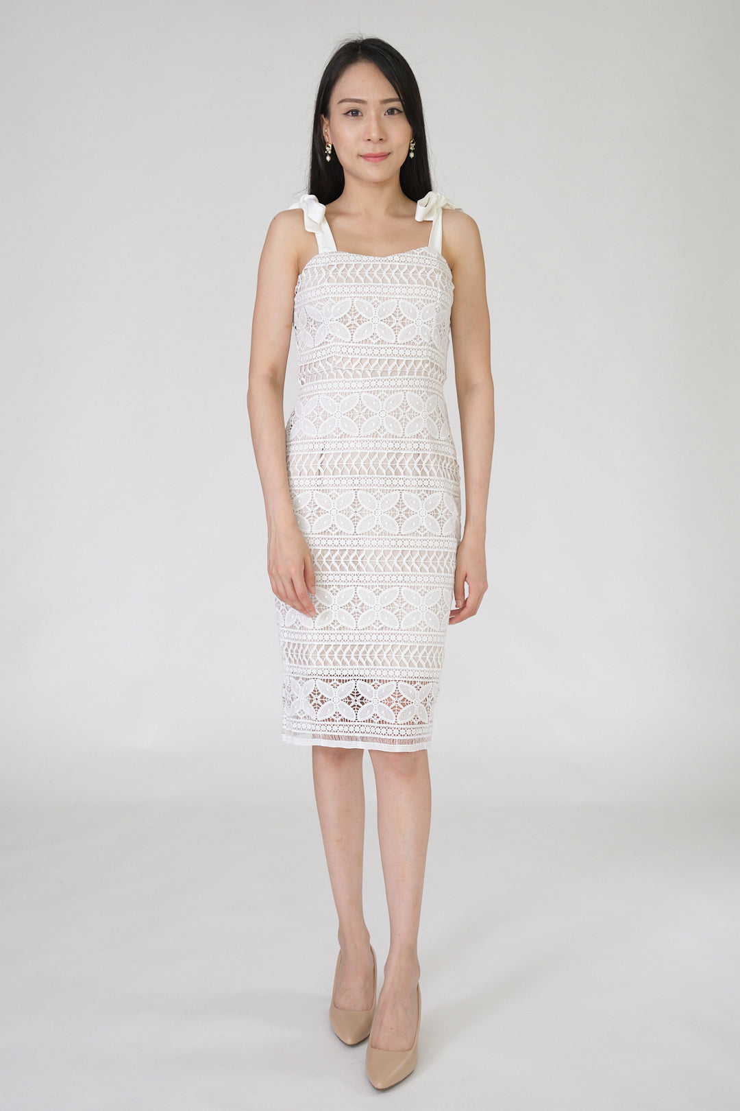 Chixxie Jesse Ribbon Lace Dress (White)