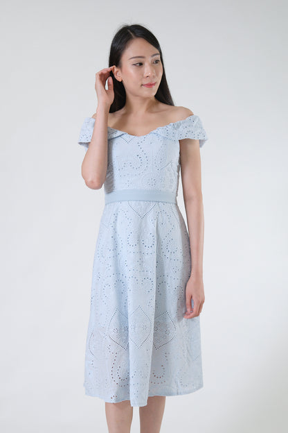 Chixxie Alanis Off-Shoulder Lace Dress (Blue)