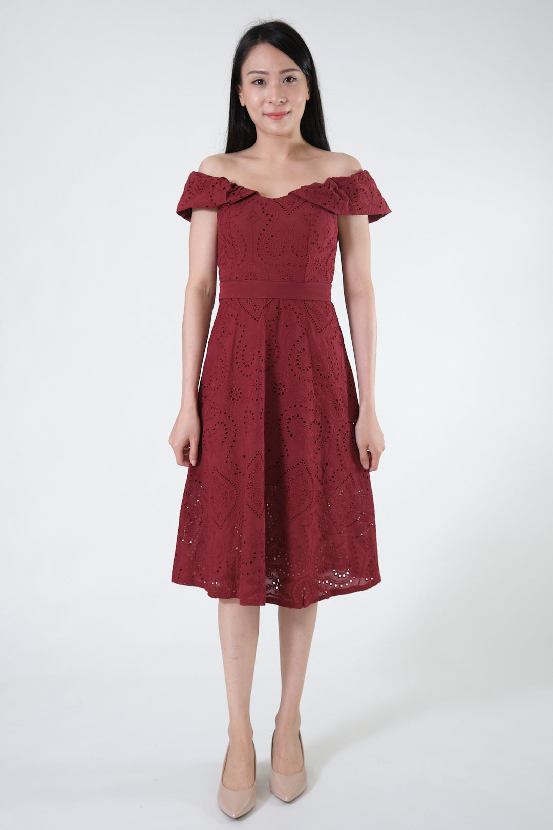 Chixxie Alanis Off-Shoulder Lace Dress (Red)