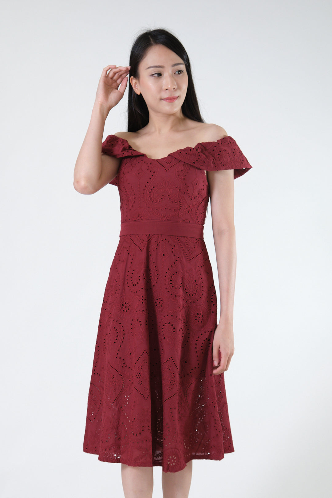 Chixxie Alanis Off-Shoulder Lace Dress (Red)